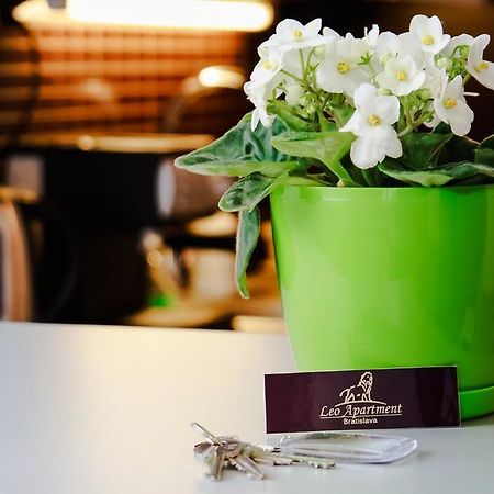 Leo Apartment บราติสลาวา ภายนอก รูปภาพ