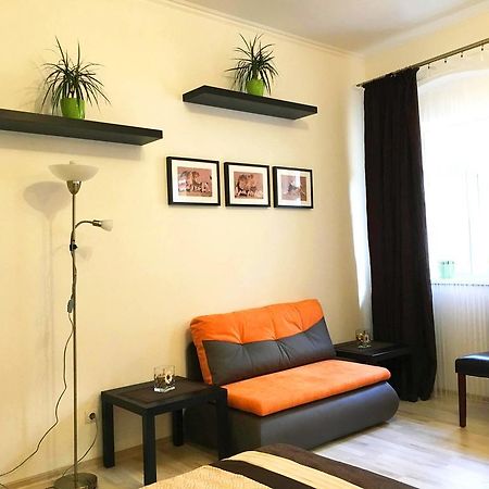 Leo Apartment บราติสลาวา ภายนอก รูปภาพ
