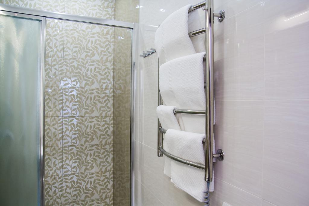 Leo Apartment บราติสลาวา ภายนอก รูปภาพ