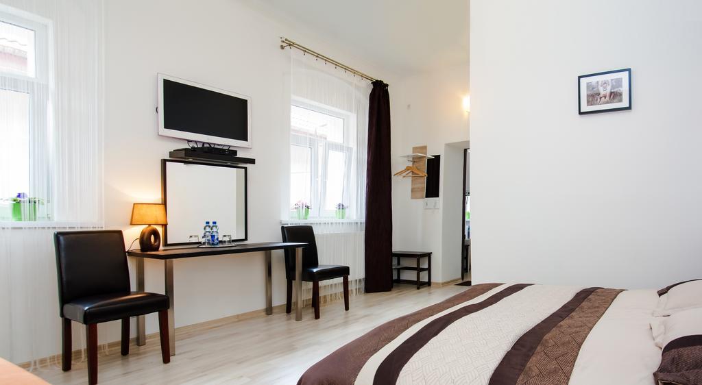 Leo Apartment บราติสลาวา ภายนอก รูปภาพ