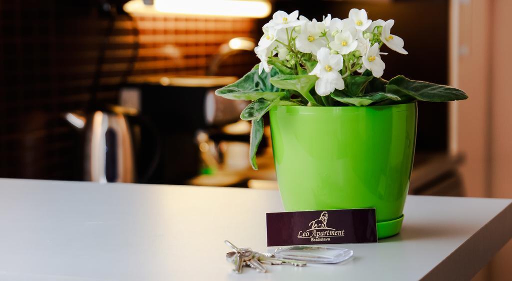 Leo Apartment บราติสลาวา ภายนอก รูปภาพ