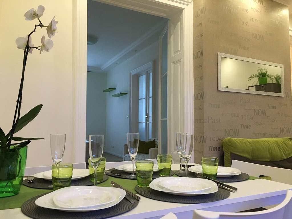 Leo Apartment บราติสลาวา ภายนอก รูปภาพ
